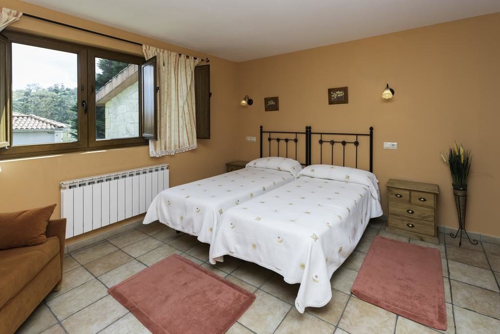 Doble 2 camas Casa Rural de alquiler completo en Cantabria